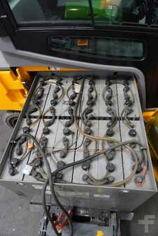 Elektro 4 Rad 2018  Jungheinrich EFG 320 (4)