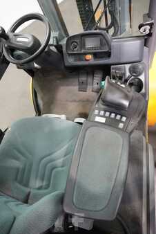 Empilhador a gás 2019  Jungheinrich TFG 430s (3)