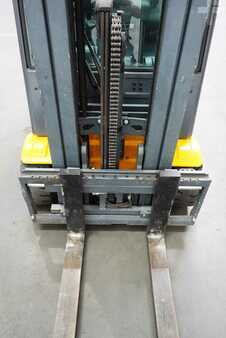 Elektro 4 Rad 2015  Jungheinrich EFG 318 (5)