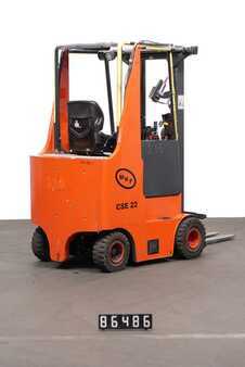 Chariots électriques à 4 roues 2010  MKF CS22E (2)