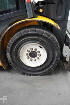 Empilhador diesel 2015  Jungheinrich DFG 425s (6)