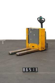 Nízkozdvižný vozík 2018  Jungheinrich EJE C20 (1)