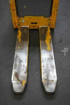 Nízkozdvižný vozík 2018  Jungheinrich EJE C20 (5)