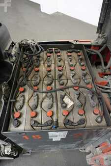 Eléctrico - 4 rodas 2019  Linde E 18 PH-02 (4)