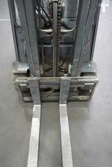 Elektro 3 Rad 2020  Linde E 18-02 (5)