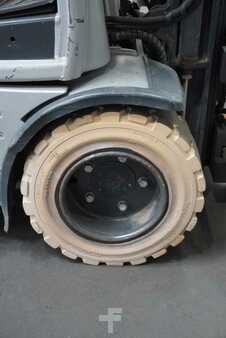 Eléctrico - 3 rodas 2011  Still RX 20-15 (6)