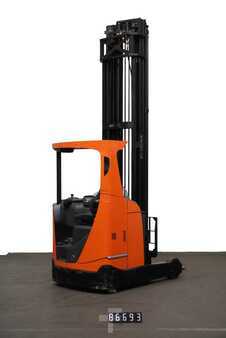 Chariots à mât rétractable 2016  BT RRE 200E (2)