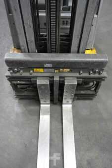 Sähkö - 4 pyör 2020  Jungheinrich EFG 318K (5)