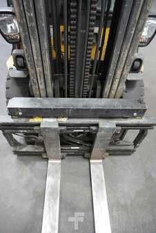 Chariots élévateurs diesel 2017  CAT Lift Trucks DP35N (5)