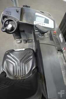 Retráctil 2020  Still FM-X 12 (3)