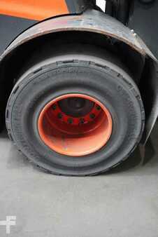 Elektro čtyřkolový VZV 2018  Linde E 80/900 Li-Ion (6)