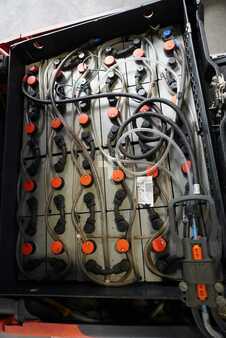 Eléctrico - 4 rodas 2021  Linde E 16 PH-02 (4)