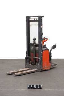 Ruční vysokozdvižný vozík 2006  Linde L 14 AP (1)