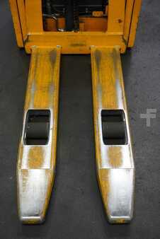 Pinontavaunu 2015  Jungheinrich EJC 214 (5)