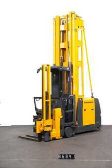 Chariots pour allées étroites 2012  Jungheinrich EKX 515k (1)