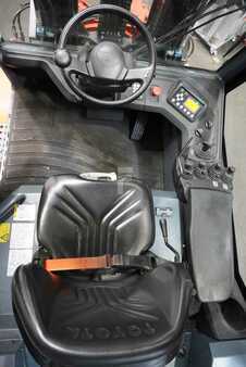 Elektro čtyřkolový VZV 2019  Toyota 9FBM60T (3)