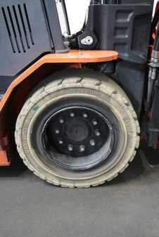 Elektro 4 Rad 2019  Toyota 8FBMT45 (6)