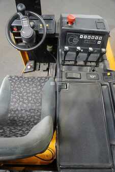 Skyvemast 1997  Jungheinrich ETV Q 25 G560DZ (3)