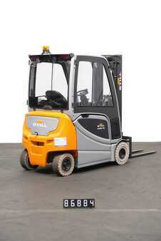 Elektromos 4 kerekű 2019  Still RX 20-16 P (2)