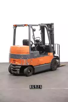 El truck - 4 hjulet 2004  Toyota 7FBMF35 (2)