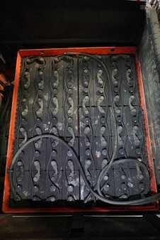 Sähkö - 4 pyör 2016  Linde E 45 HL-01/600 (4)