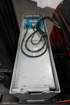 Chariots à mât rétractable 2017  Toyota RRE160H Li-Ion (4)