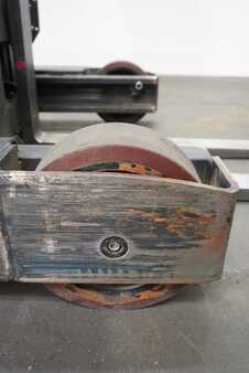 Chariots à mât rétractable 2017  Toyota RRE160H Li-Ion (6)