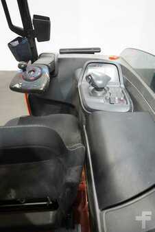 Chariots à mât rétractable 2017  Toyota RRE160H (3)