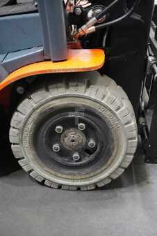 Elektro 4 Rad 2017  Toyota 8FBM20T (6)