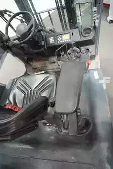 Eléctrico - 4 rodas 2018  Toyota 8FBMT30 (3)