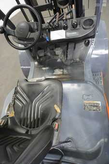 LPG VZV 2018  Toyota 02-8FGF30 (3)