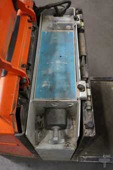 Prépateurs de commande horizontaux 2018  Toyota OSE 250 Li-Ion (4)