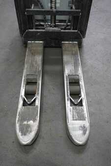 Pinontavaunu 2019  Toyota SWE120 Li-Ion (5)