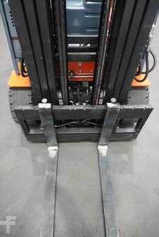 Elektro tříkolové VZV 2015  Toyota 8FBEKT18 (5)