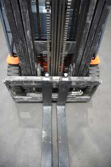 Elektromos 3 kerekű 2018  Toyota 8FBE15T (5)