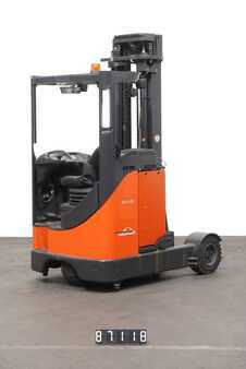 Chariots à mât rétractable 2013  Linde R 14 G-12 (2)