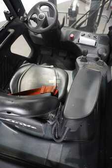 Eléctrico - 4 rodas 2019  Linde E 16 PH-02 (3)