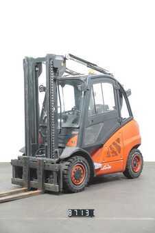Diesel heftrucks 2015  Linde H 40 D-02 (1)