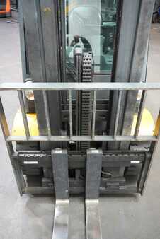 Dieseltrukki 2015  Jungheinrich DFG 435s (5)