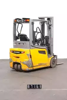 Elektrisk- 3 hjul 2019  Jungheinrich EFG 216 (2)