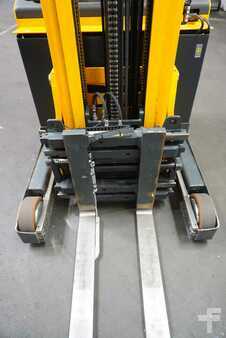 Skyvemast 2015  Jungheinrich ETV 318 (5)