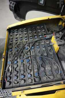 Elektro čtyřkolový VZV 2015  Yale ERP 25 VL (4)