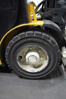 LPG heftrucks 2017  Yale GLP 20 VX (6)