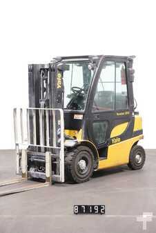 LPG heftrucks 2017  Yale GLP 20 VXE2020 (1)