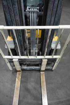 LPG heftrucks 2017  Yale GLP 20 VXE2020 (5)