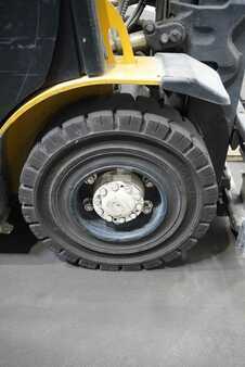 LPG heftrucks 2017  Yale GLP 20 VXE2020 (6)