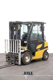 LPG VZV 2017  Yale GLP 25 VX E2170 (1)