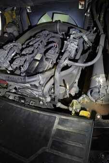 LPG VZV 2017  Yale GLP 25 VX E2170 (4)