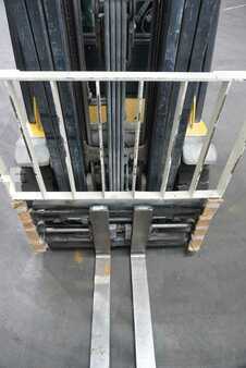 LPG VZV 2017  Yale GLP 25 VX E2170 (5)