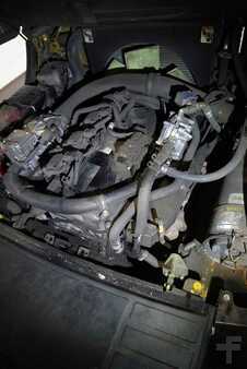 LPG heftrucks 2017  Yale GLP 20 VX (4)